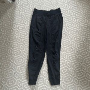 Dance studio mid rise jogger
